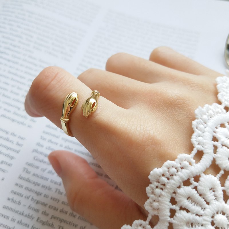 S925 sterling silver personalized fashion designer independently designed finger hug ring ring S925 sterling silver personalized fashion designer independently designed finger hug ring ring