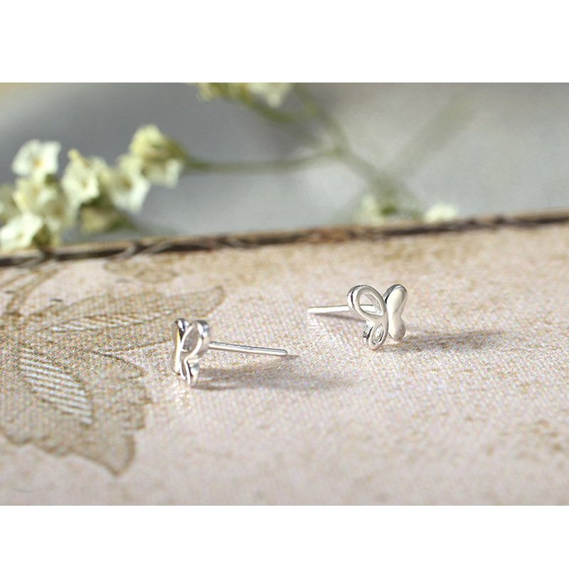 Fashion ear jewelry cute petite animals glossy butterfly earrings silver needles Fashion ear jewelry cute petite animals glossy butterfly earrings silver needles