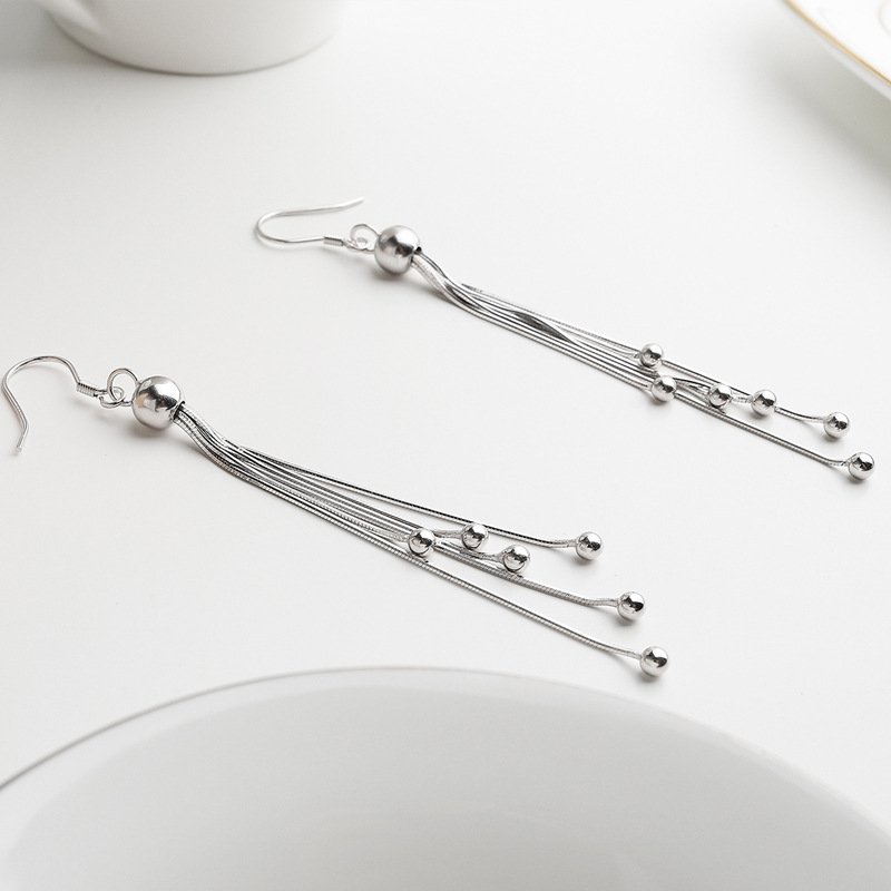 Sweet temperament fashion earrings simple long earrings earrings Sweet temperament fashion earrings simple long earrings earrings