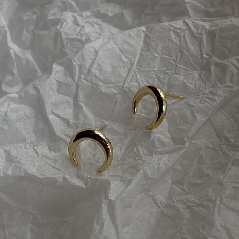 Wind 925 sterling silver crescent earrings female simple retro meniscus fashion style earrings earrings Wind 925 sterling silver crescent earrings female simple retro meniscus fashion style earrings earrings